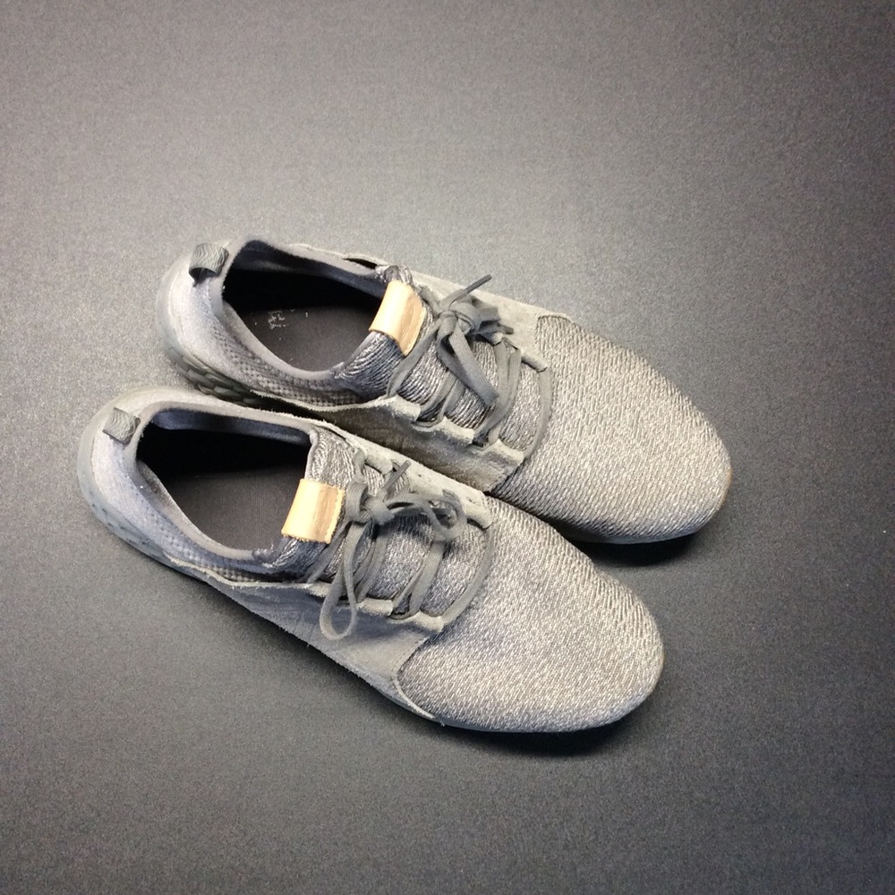 New Balance Sneaker